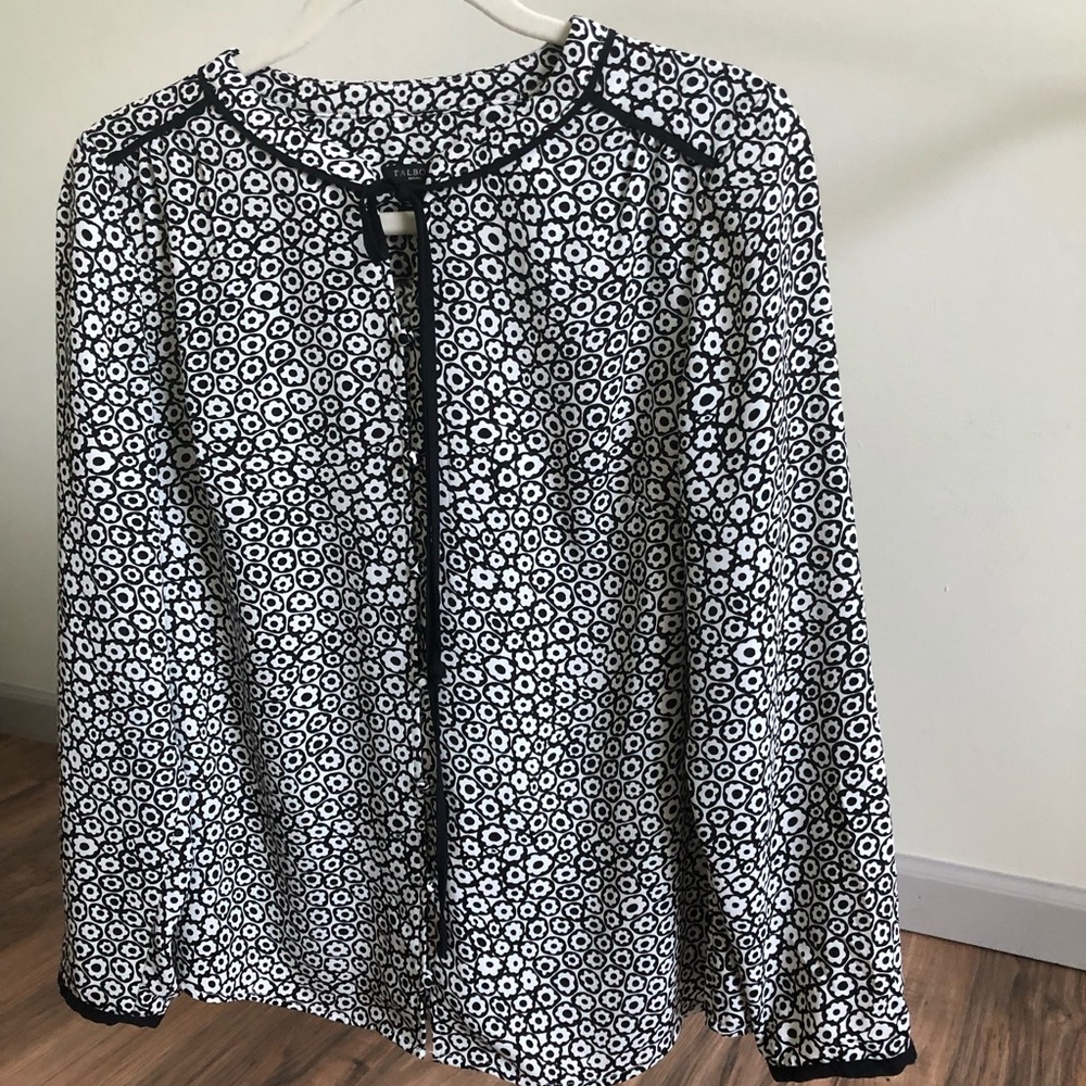 Talbots Long Sleeve Blouse, Floral, size M petites